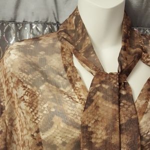 Chico’s Sz 1 (Sz 8), Chiffon Top